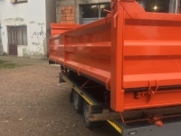 Možemo da napravimo novu prikolicu ili da izvršimo remont stare da bude kao nova